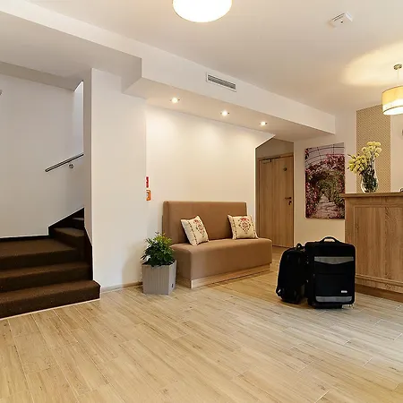 아파트 Astra - & Restaurant 오시비엥침