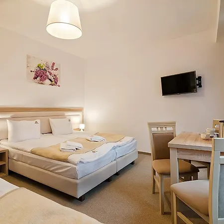 Astra - & Restaurant