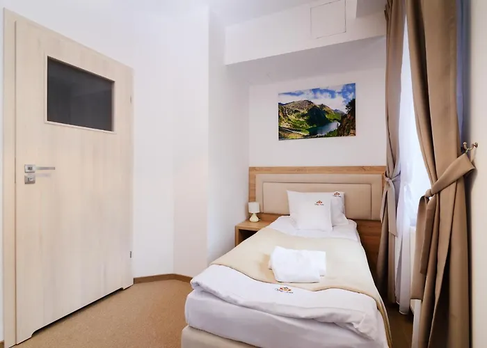 Astra - & Restaurant * Auschwitz